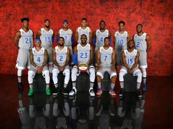 这些特点使 这些特点使